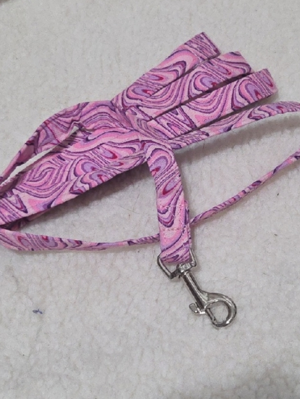 Pink & Purple Swirl Pattern Dog Leash - Stylish and Durable. 6 Foot.